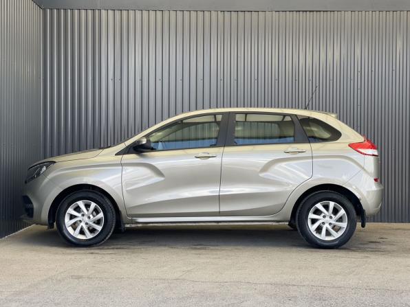 Lada (ВАЗ) XRAY I с пробегом 2016 года, цена 857 000 рублей, 62808 км, хэтчбек, Автокод Объявления