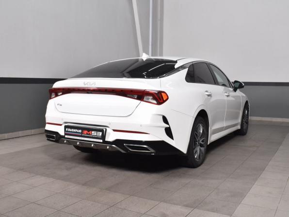 Kia K5 III с пробегом 2021 года, цена 2 399 995 рублей, 110851 км, седан, Автокод Объявления