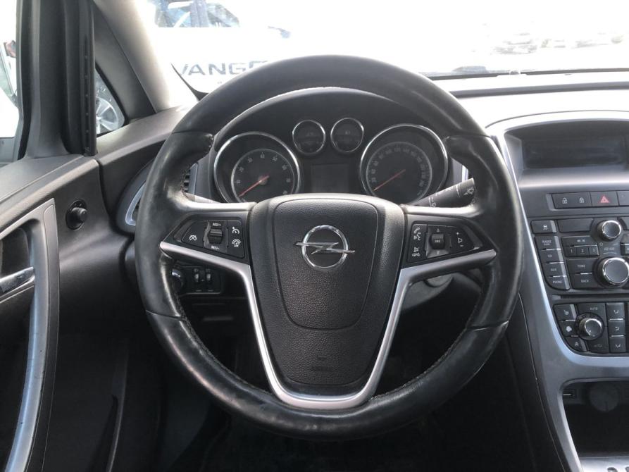 Opel Astra J Рестайлинг Брянск  - изображение 12