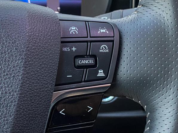 Toyota Camry IX (XV80) China Market с пробегом 2026 года, цена 4 200 000 рублей, 4590 км, седан, Автокод Объявления