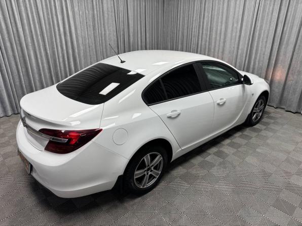 Opel Insignia I Рестайлинг с пробегом 2014 года, цена 865 000 рублей, 197705 км, седан, Автокод Объявления