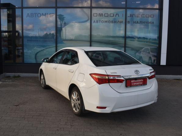 Toyota Corolla XI (E160 E170 E180) с пробегом 2013 года, цена 1 150 000 рублей, 103133 км, седан, Автокод Объявления