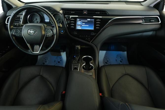 Toyota Camry VIII (XV70) с пробегом 2018 года, цена 2 899 000 рублей, 153000 км, седан, Автокод Объявления