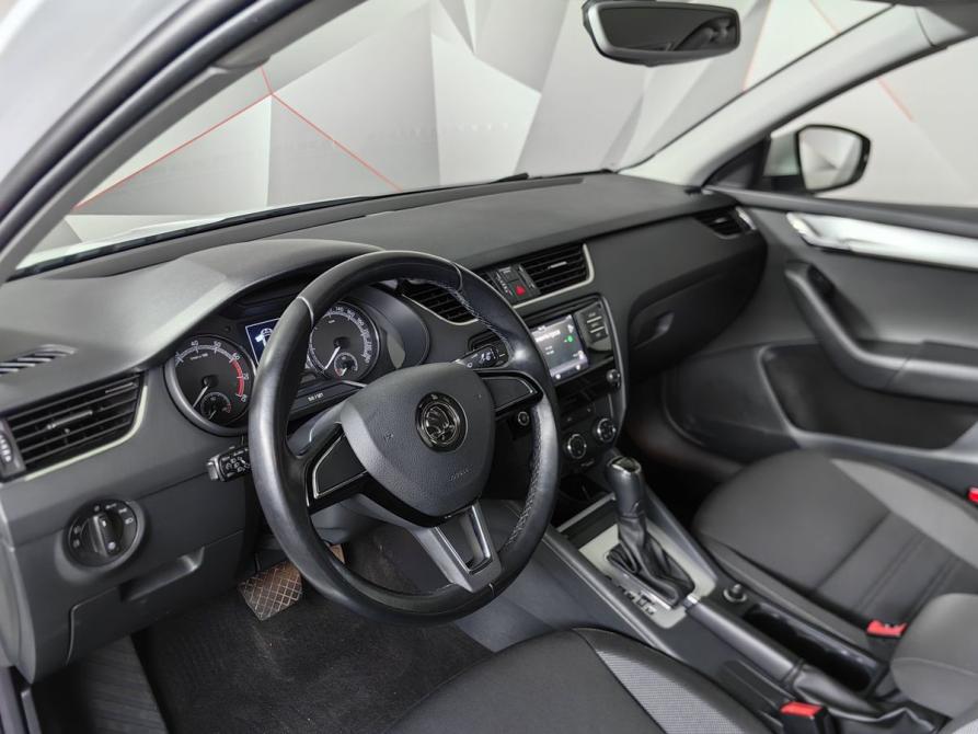 Skoda Octavia III (A7) Рестайлинг Москва  - изображение 16