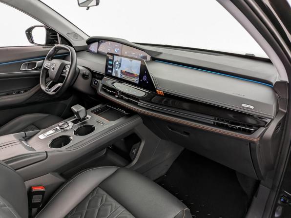 Changan UNI-K с пробегом 2023 года, цена 2 700 000 рублей, 50080 км, внедорожник, Автокод Объявления