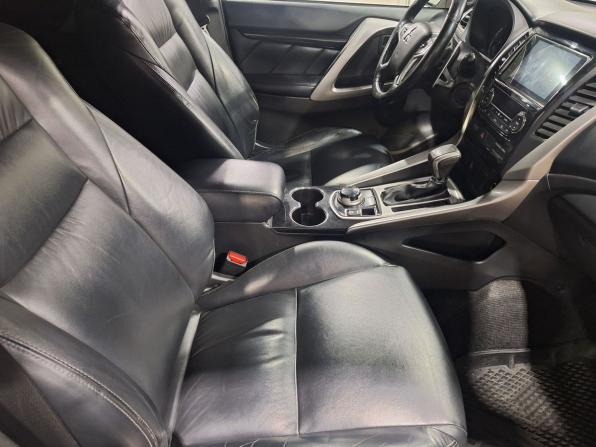 Mitsubishi Pajero Sport III с пробегом 2016 года, цена 2 365 000 рублей, 205867 км, внедорожник, Автокод Объявления