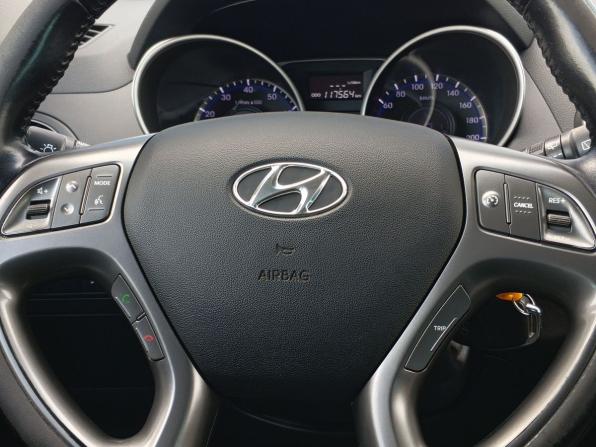Hyundai ix35 I Рестайлинг с пробегом 2014 года, цена 1 379 000 рублей, 117563 км, внедорожник, Автокод Объявления