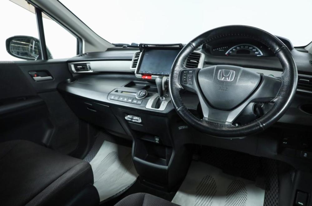 Honda Freed I Рестайлинг Новосибирск  - изображение 10