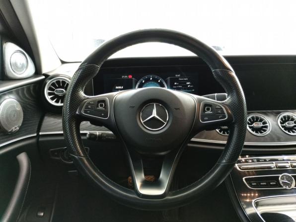 Mercedes-Benz E-Класс V (W213 S213 C238) с пробегом 2017 года, цена 2 800 000 рублей, 276325 км, седан, Автокод Объявления