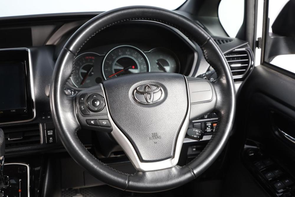 Toyota Noah III (R80) Новосибирск  - изображение 13