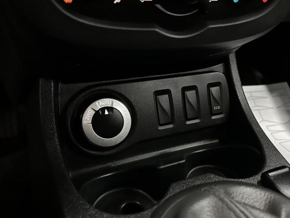 Renault Duster I Рестайлинг с пробегом 2016 года, цена 1 575 000 рублей, 54562 км, внедорожник, Автокод Объявления