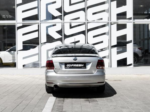Volkswagen Polo V Рестайлинг с пробегом 2018 года, цена 1 154 600 рублей, 158426 км, седан, Автокод Объявления