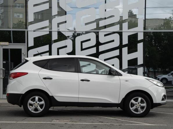 Hyundai ix35 I с пробегом 2011 года, цена 1 219 000 рублей, 137613 км, внедорожник, Автокод Объявления