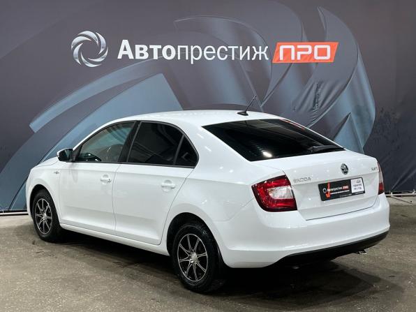 Skoda Rapid I Рестайлинг с пробегом 2019 года, цена 1 180 000 рублей, 51472 км, лифтбек, Автокод Объявления