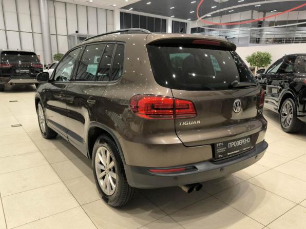 Volkswagen Tiguan I Рестайлинг с пробегом 2015 года, цена 1 500 000 рублей, 183848 км, внедорожник, Автокод Объявления