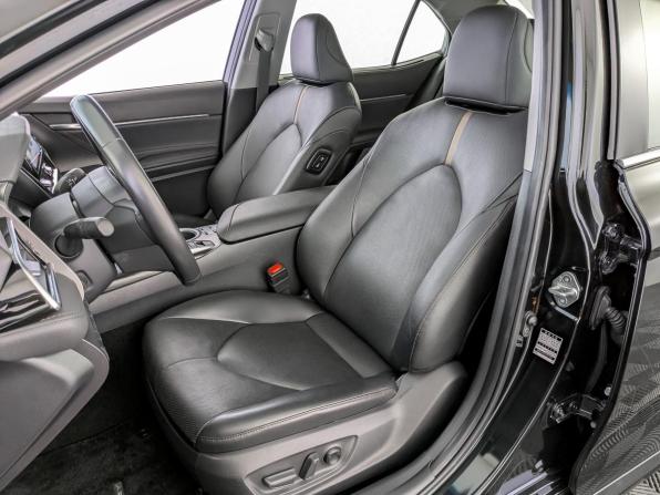 Toyota Camry VIII (XV70) Рестайлинг с пробегом 2023 года, цена 4 115 000 рублей, 29234 км, седан, Автокод Объявления