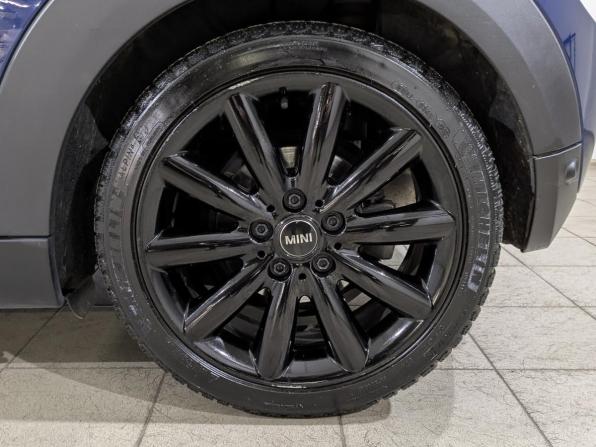 Mini Hatch III (F55/F56) Рестайлинг с пробегом 2018 года, цена 1 695 000 рублей, 100450 км, хэтчбек, Автокод Объявления