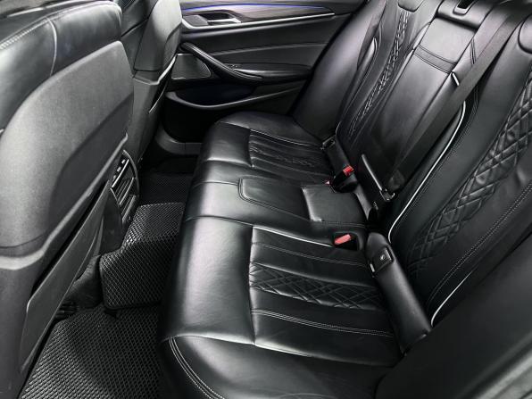 BMW 5 серии VII (G30/G31/G38) с пробегом 2018 года, цена 2 700 000 рублей, 174000 км, седан, Автокод Объявления