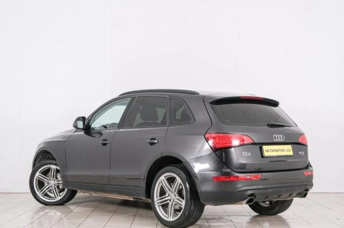 Audi Q5 I (8R) Рестайлинг с пробегом 2014 года, цена 2 249 000 рублей, 164000 км, внедорожник, Автокод Объявления