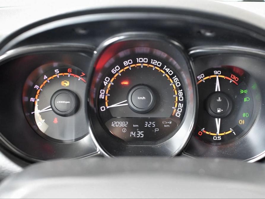 Lada (ВАЗ) Vesta I Каменск-Уральский  - изображение 17