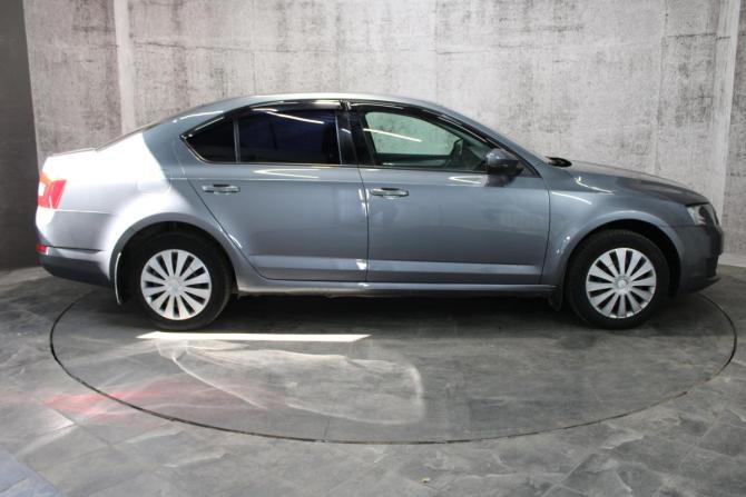 Skoda Octavia III (A7) с пробегом 2015 года, цена 1 057 000 рублей, 220684 км, лифтбек, Автокод Объявления
