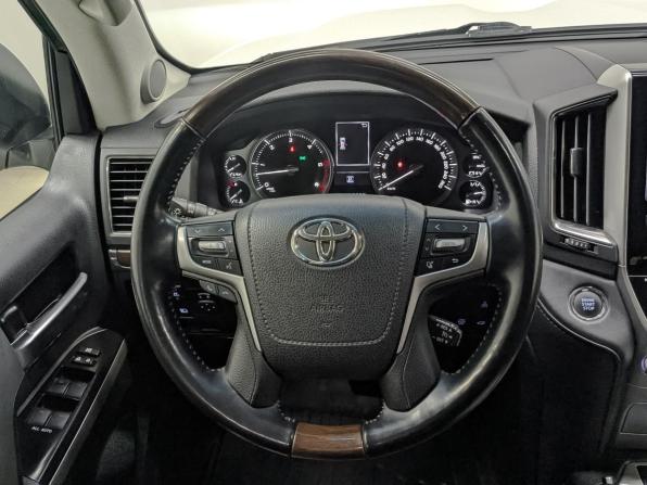 Toyota Land Cruiser 200 Series Рестайлинг 2 с пробегом 2020 года, цена 7 120 000 рублей, 117750 км, внедорожник, Автокод Объявления