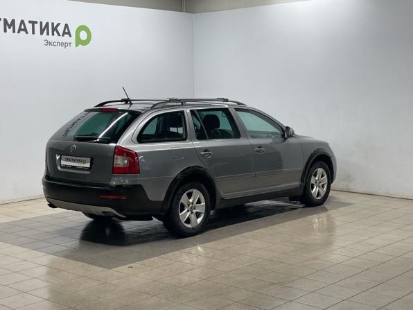 Skoda Octavia II (A5) Рестайлинг с пробегом 2012 года, цена 699 000 рублей, 290000 км, универсал, Автокод Объявления