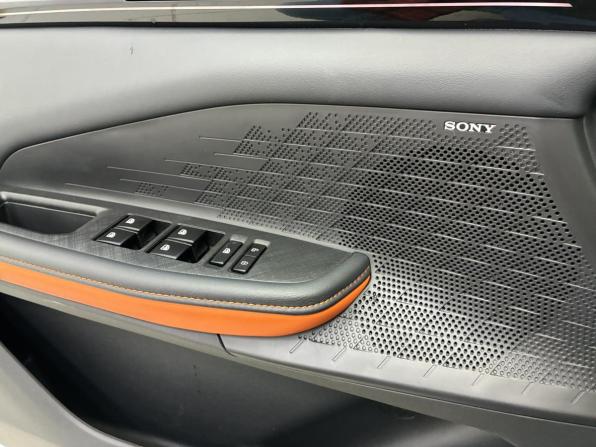 Changan UNI-V I с пробегом 2024 года, цена 2 350 000 рублей, 10000 км, лифтбек, Автокод Объявления