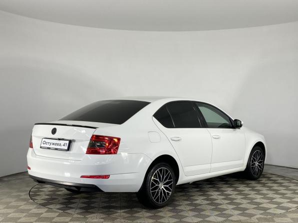 Skoda Octavia III (A7) с пробегом 2016 года, цена 1 200 000 рублей, 200928 км, лифтбек, Автокод Объявления