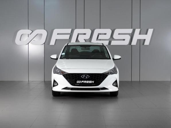 Hyundai Solaris II Рестайлинг с пробегом 2021 года, цена 1 625 000 рублей, 68096 км, седан, Автокод Объявления
