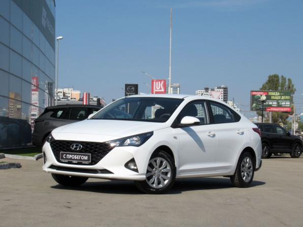 Hyundai Solaris II Рестайлинг с пробегом 2020 года, цена 1 365 000 рублей, 65719 км, седан, Автокод Объявления