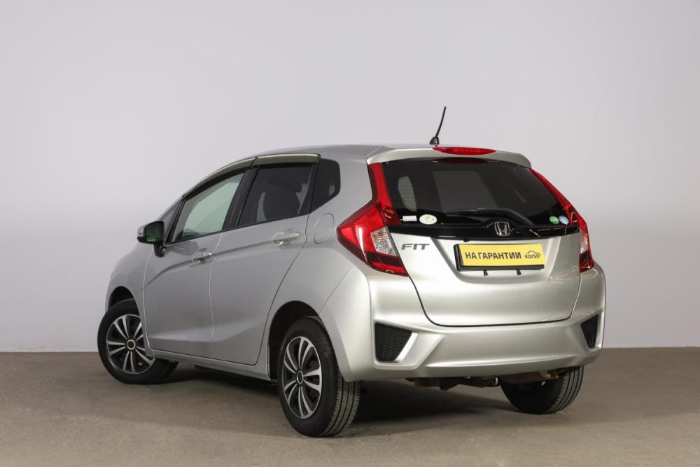 Honda Fit III Рестайлинг Новосибирск  - изображение 5