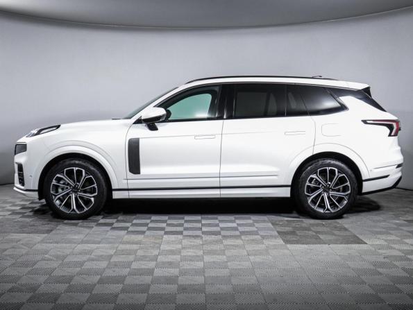 Lynk &amp; Co 09 с пробегом 2023 года, цена 5 590 000 рублей, 27605 км, внедорожник, Автокод Объявления
