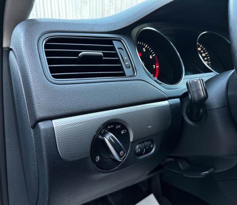 Volkswagen Jetta VI Рестайлинг Уфа  - изображение 18
