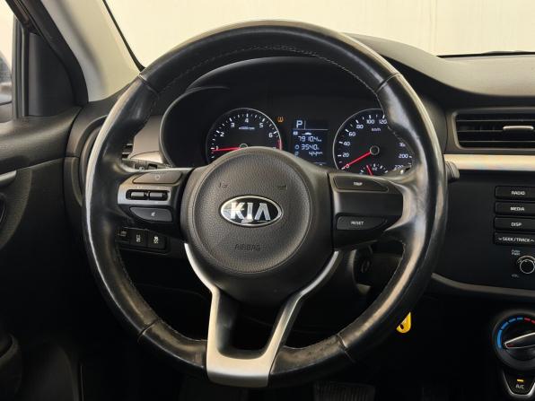 Kia Rio IV с пробегом 2017 года, цена 1 399 000 рублей, 77912 км, седан, Автокод Объявления