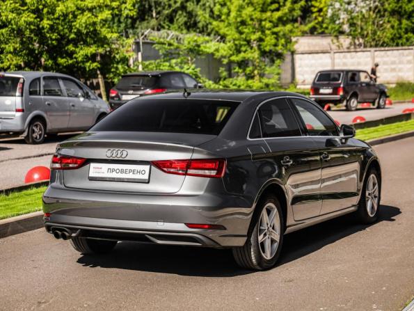 Audi A3 III (8V) Рестайлинг с пробегом 2019 года, цена 2 049 000 рублей, 91731 км, седан, Автокод Объявления