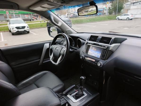 Toyota Land Cruiser Prado 150 Series Рестайлинг 1 с пробегом 2014 года, цена 3 055 000 рублей, 193000 км, внедорожник, Автокод Объявления