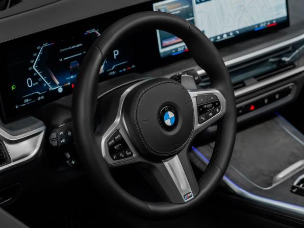 BMW X7 I (G07) Рестайлинг с пробегом 2025 года, цена 17 450 000 рублей, 40 км, внедорожник, Автокод Объявления