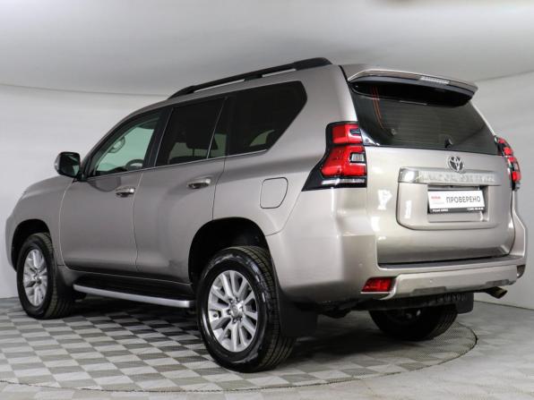 Toyota Land Cruiser Prado 150 Series Рестайлинг 2 с пробегом 2018 года, цена 4 500 000 рублей, 166357 км, внедорожник, Автокод Объявления