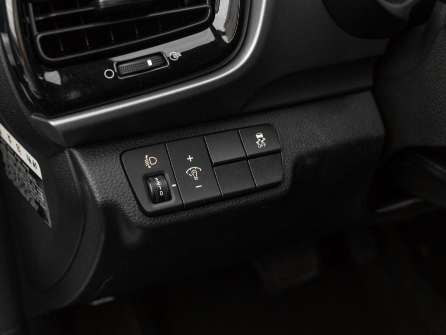 Kia Stonic I Москва  - изображение 19