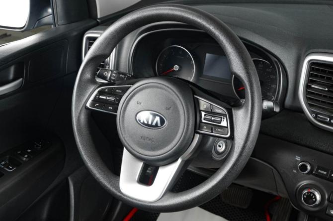Kia Sportage IV Рестайлинг с пробегом 2019 года, цена 2 449 000 рублей, 108186 км, внедорожник, Автокод Объявления