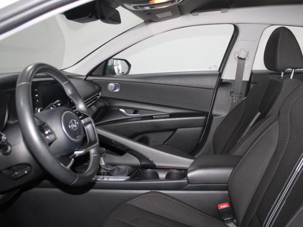 Hyundai Elantra VII (CN7) с пробегом 2021 года, цена 2 469 900 рублей, 39771 км, седан, Автокод Объявления