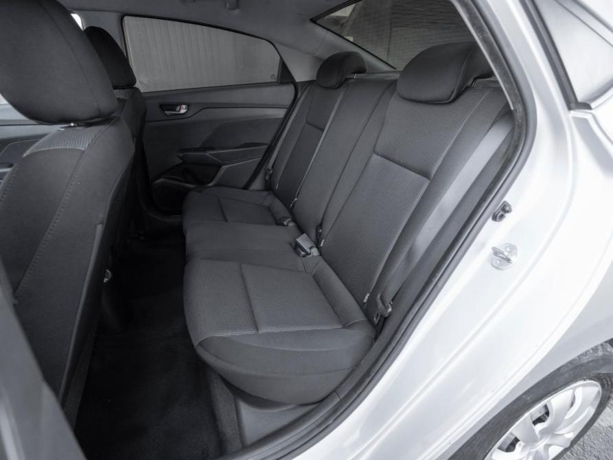 Hyundai Solaris II Москва  - изображение 12