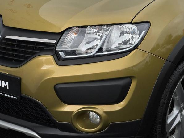 Renault Sandero II с пробегом 2017 года, цена 989 000 рублей, 119961 км, хэтчбек, Автокод Объявления