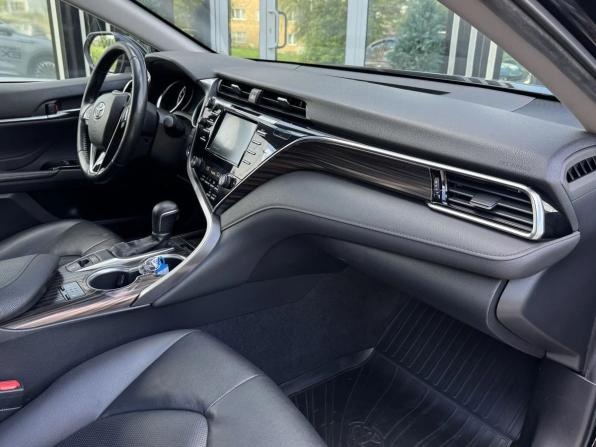 Toyota Camry VIII (XV70) с пробегом 2021 года, цена 2 599 000 рублей, 166889 км, седан, Автокод Объявления