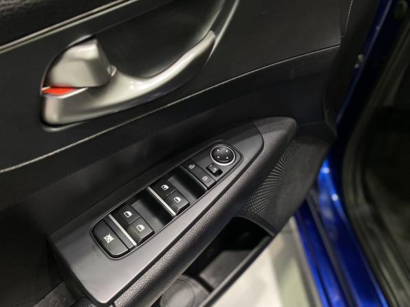 Kia Cerato IV с пробегом 2020 года, цена 1 799 900 рублей, 151000 км, седан, Автокод Объявления