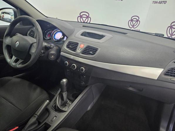Renault Megane III Рестайлинг 2 с пробегом 2014 года, цена 699 000 рублей, 163344 км, хэтчбек, Автокод Объявления