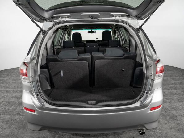 Toyota Wish II с пробегом 2010 года, цена 1 225 000 рублей, 145318 км, минивэн, Автокод Объявления