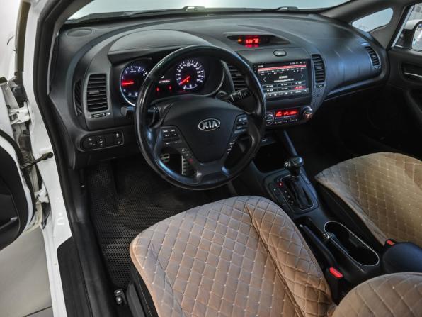 Kia Cerato III с пробегом 2014 года, цена 1 300 000 рублей, 160000 км, седан, Автокод Объявления