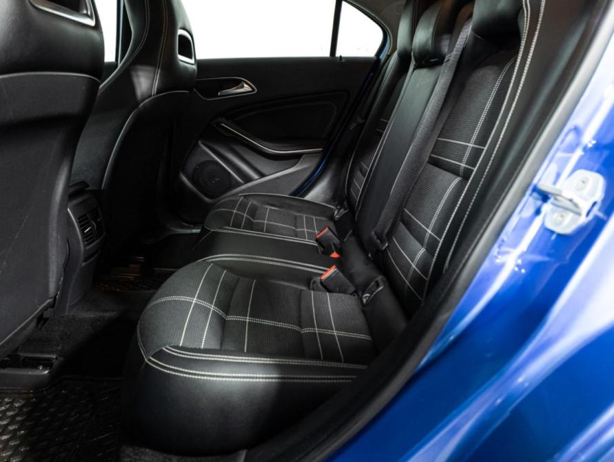 Mercedes-Benz A-Класс III (W176) Рестайлинг Санкт-Петербург  - изображение 10